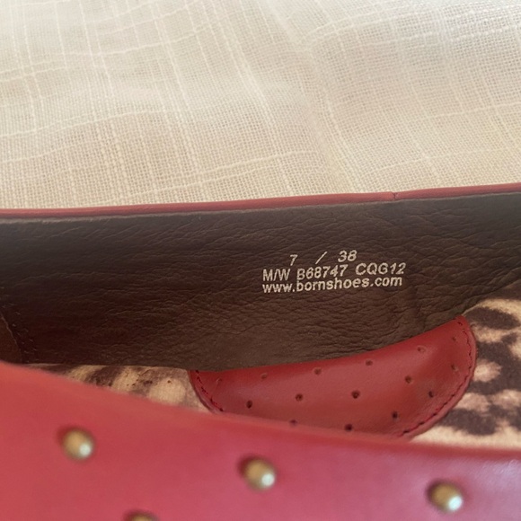 Born Karole Red Leather Studded Casual Slip-On Ballet Flats Women's Size EU 38 - Picture 7 of 8